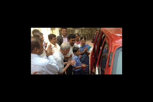 Aadhaar Van at deaf and dumb school